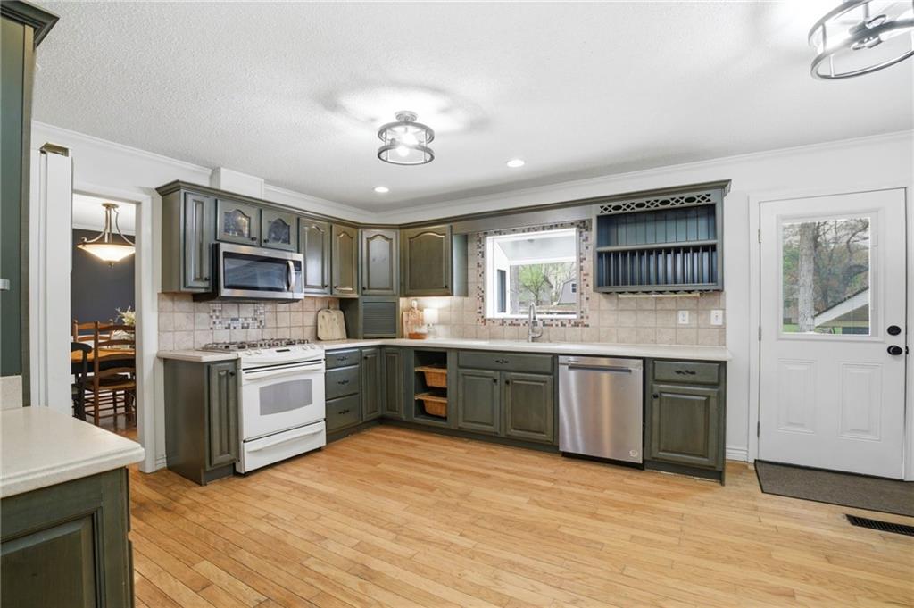 119 Rollingwood Drive Rome, GA 30165 - Photo 3 of 24