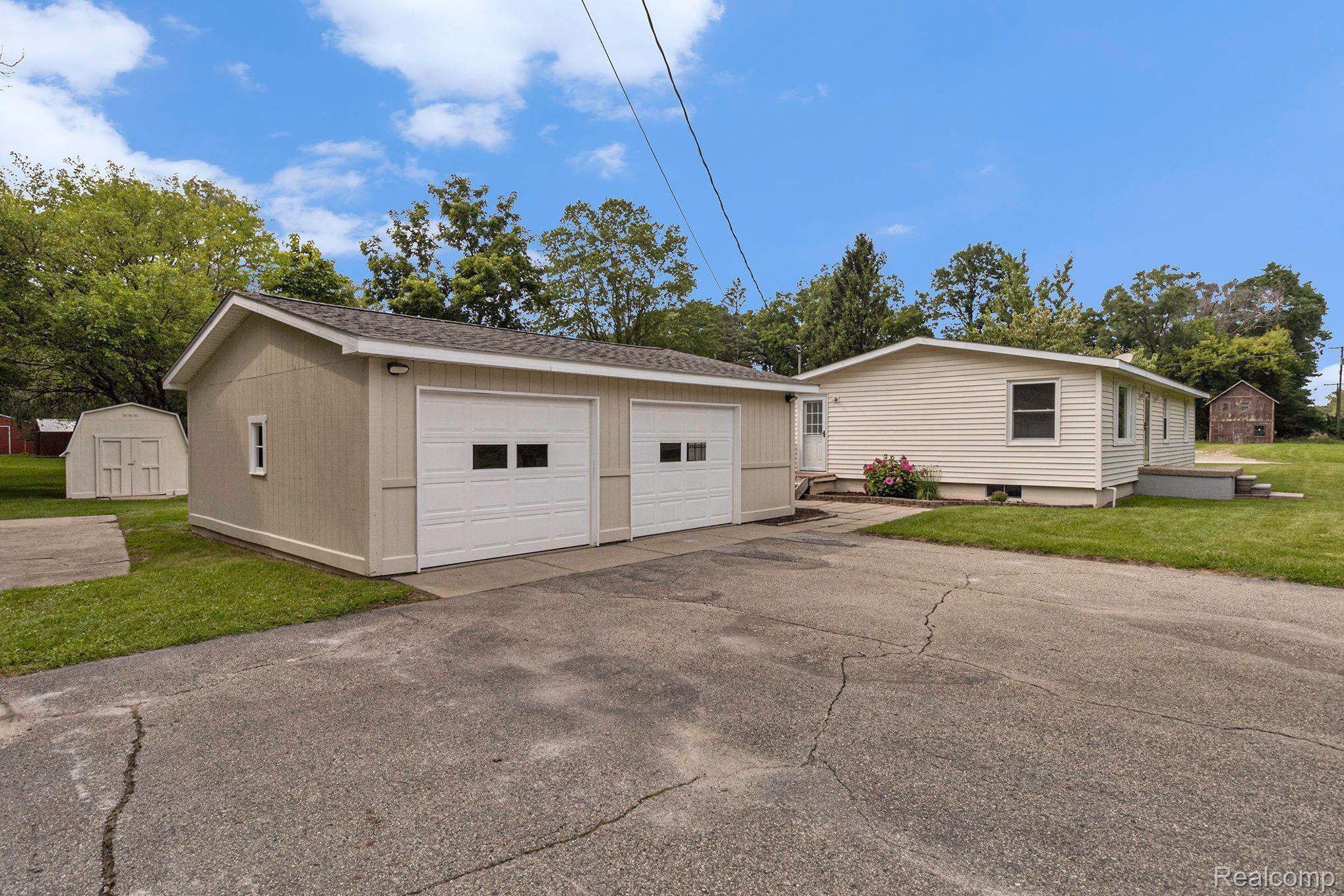 3141 Fisher Road Howell, MI 48855 - Photo 21 of 29 Gallery Image 21
