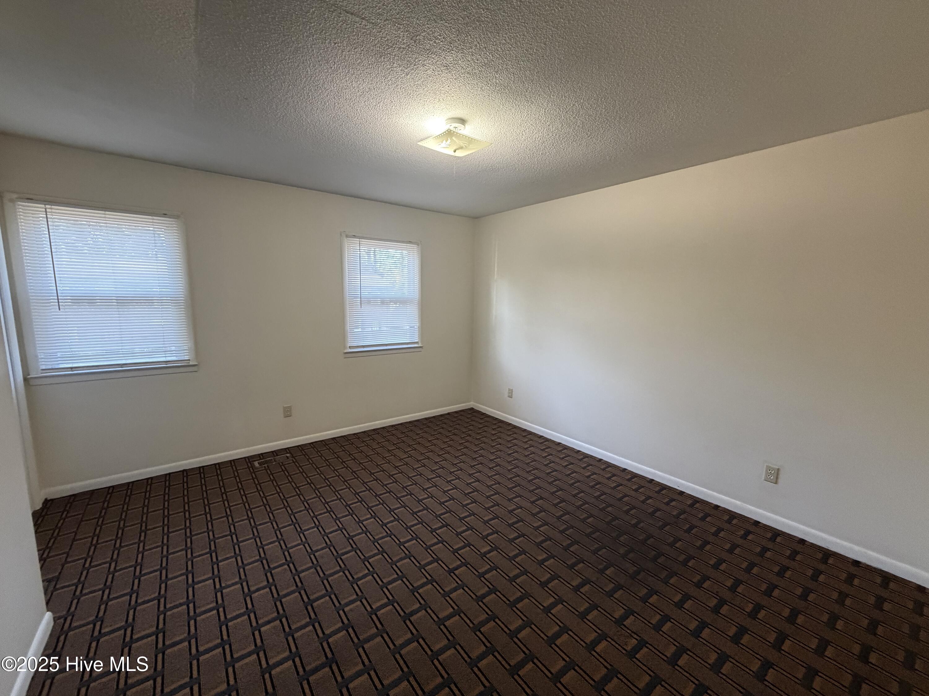 122 Stratton Place Wallace, NC 28466 - Photo 8 of 11 IMG_9632