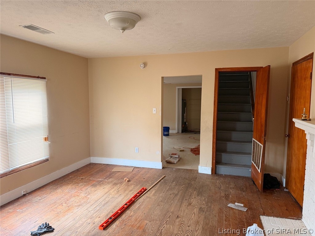 1005 Hildreth Street New Albany, IN 47150 - Photo 5 of 16