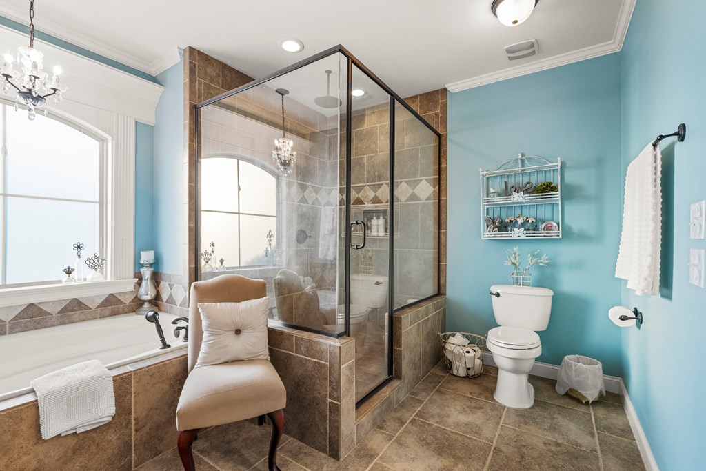 8014 Splendor Way Columbus, GA 31904 - Photo 19 of 58 a living room with furniture and a large window