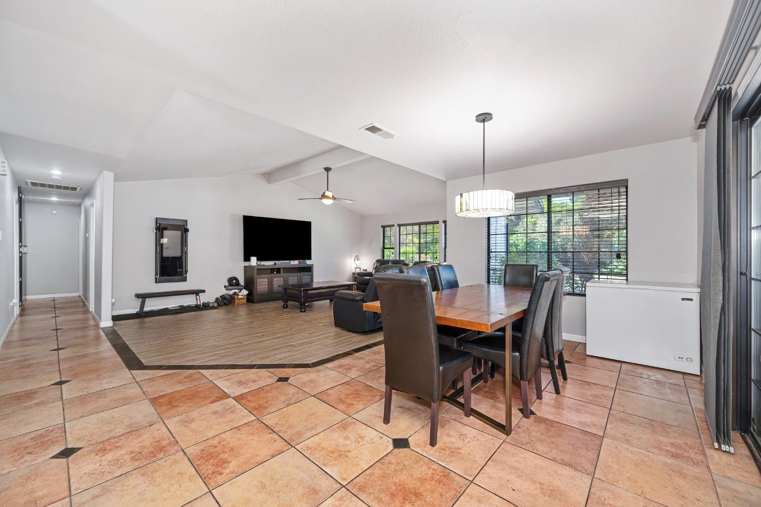 7806 Antelope Road Citrus Heights, CA 95610 - Photo 34 of 99 Gallery Image 34