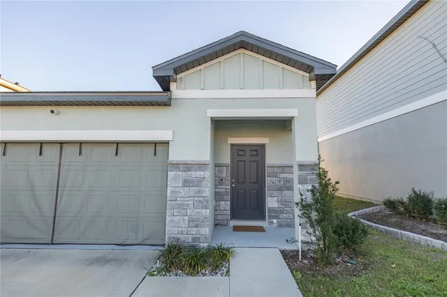 $334,000 | 38330 Honey Suckle Drive, Dade City, FL 33525