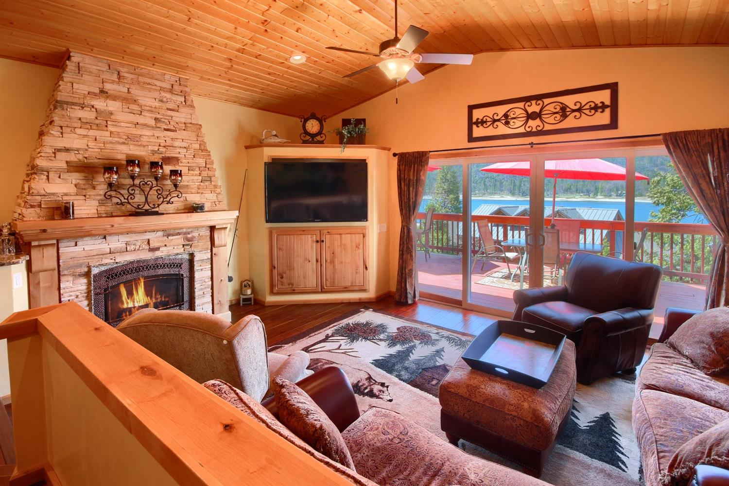 53689 North Shore Road Bass Lake, CA 93604 - Photo 12 of 49 Gallery Image 12