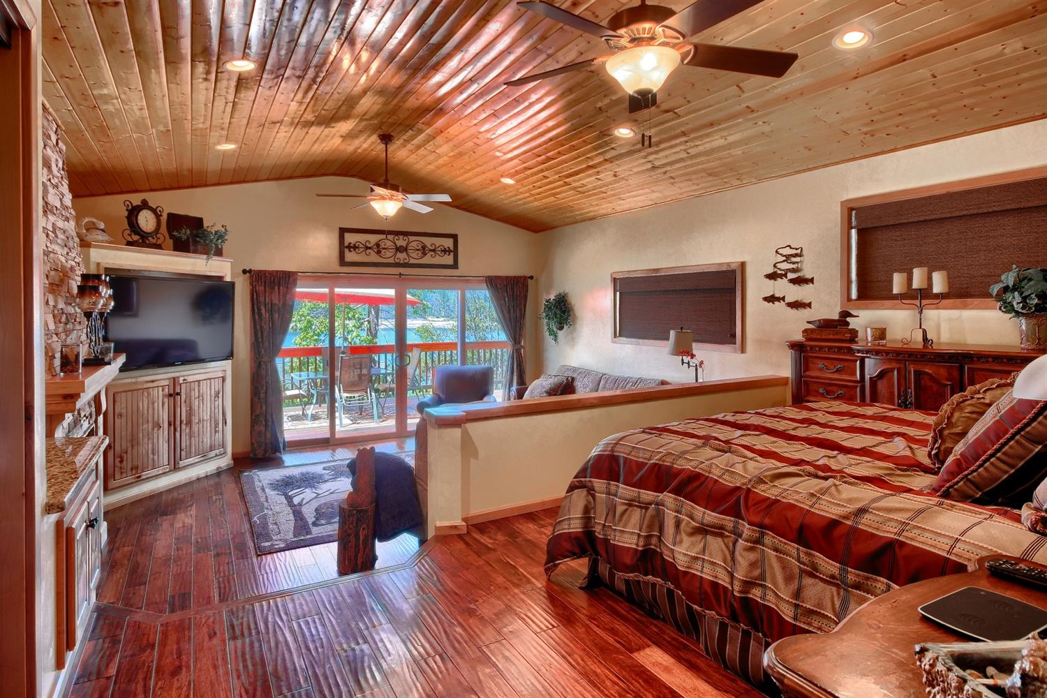 53689 North Shore Road Bass Lake, CA 93604 - Photo 13 of 49 Gallery Image 13