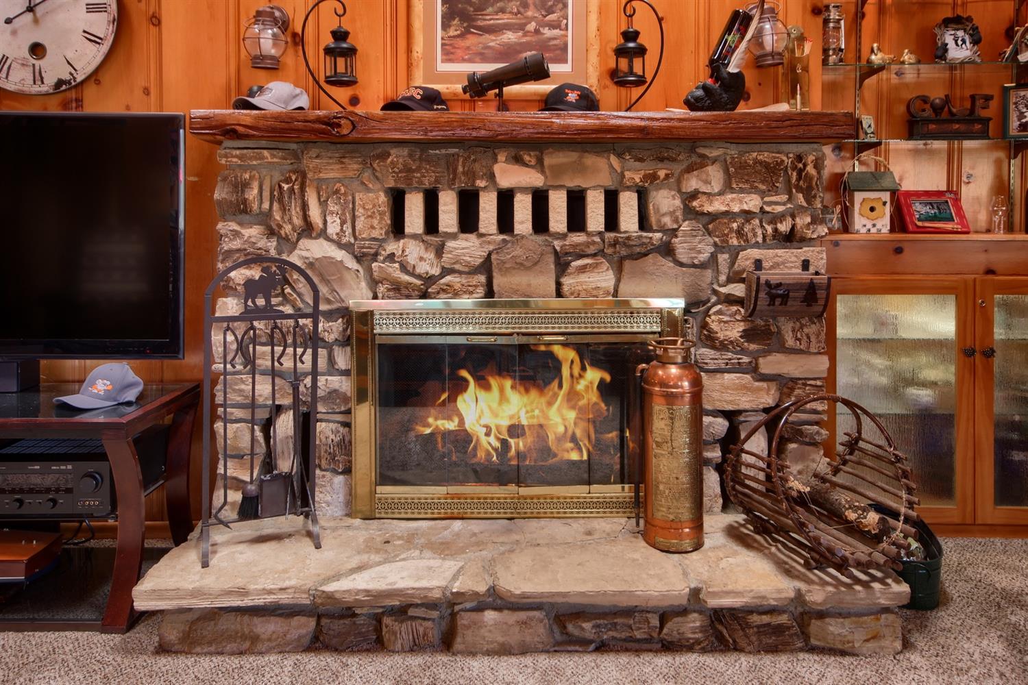 53689 North Shore Road Bass Lake, CA 93604 - Photo 5 of 49 Gallery Image 5