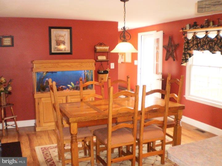 112 South County Line Road Telford, PA 18969 - Photo 5 of 24 Breakfast Room