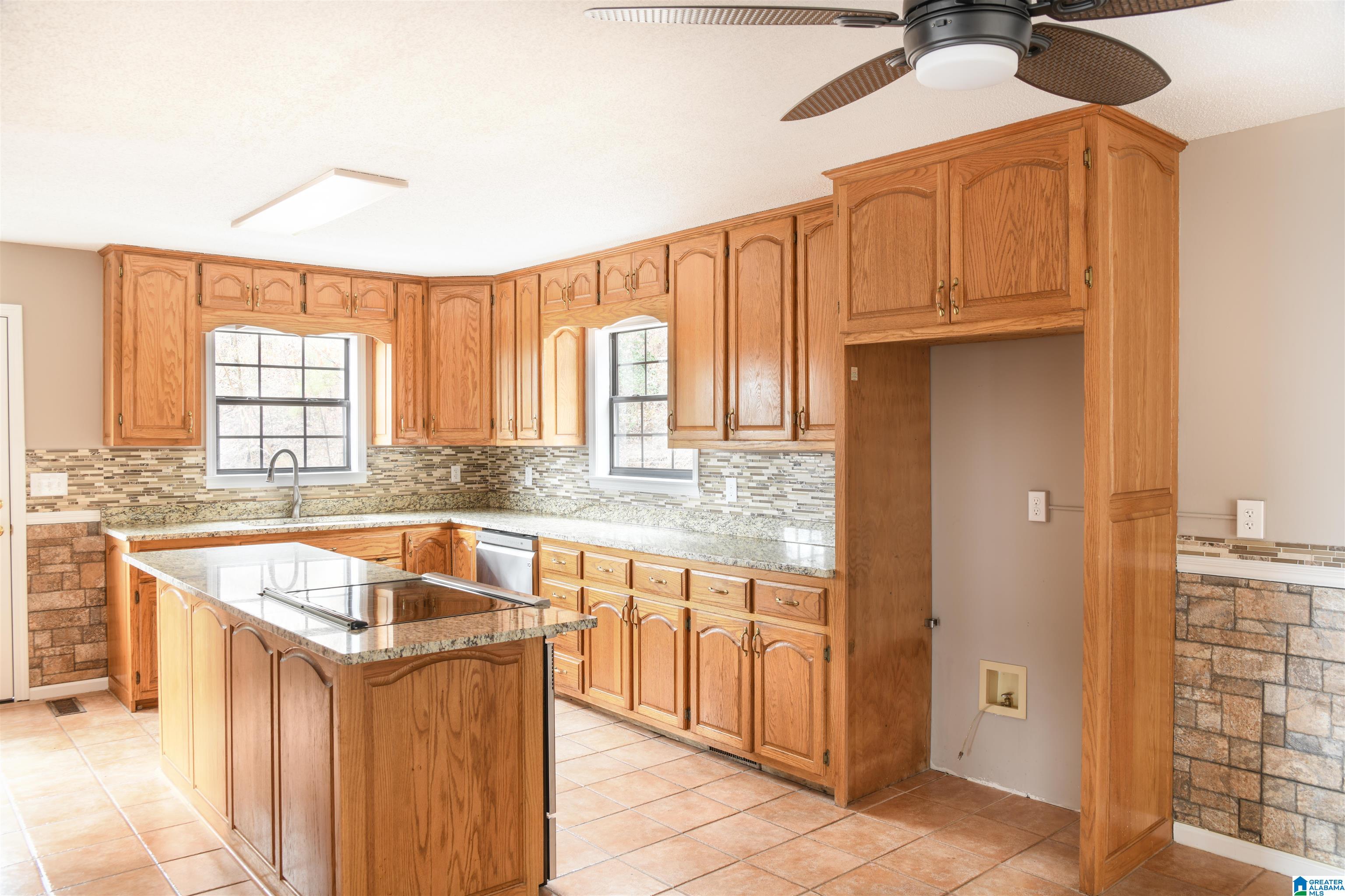 1774 Baker Mountain Road Grant, AL 35747 - Photo 8 of 27