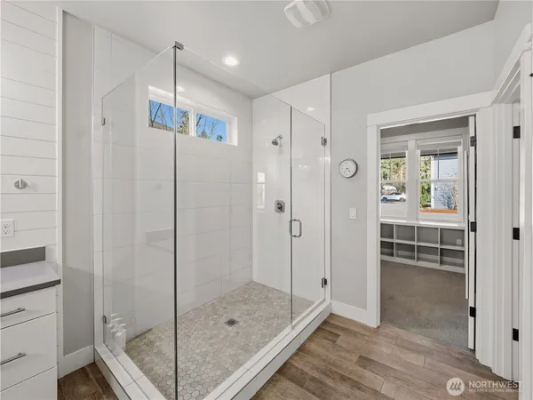 $2,499,000 | 28911 220th Place Southeast, Black Diamond, WA 98010