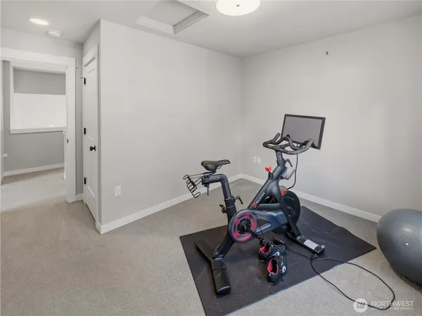 $2,499,000 | 28911 220th Place Southeast, Black Diamond, WA 98010