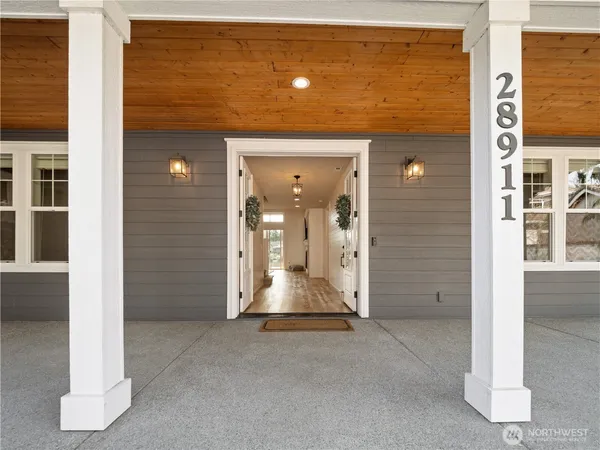 $2,499,000 | 28911 220th Place Southeast, Black Diamond, WA 98010