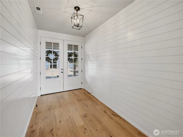 $2,499,000 | 28911 220th Place Southeast, Black Diamond, WA 98010