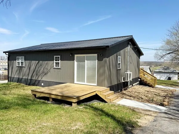 $139,750 | 425 Pine Street, Osceola, MO 64776