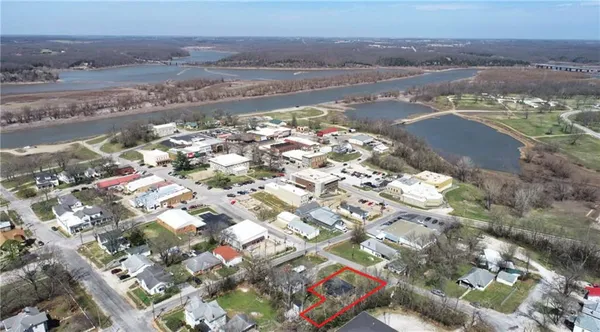$139,750 | 425 Pine Street, Osceola, MO 64776