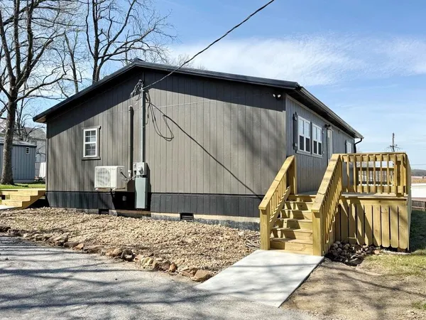 $139,750 | 425 Pine Street, Osceola, MO 64776