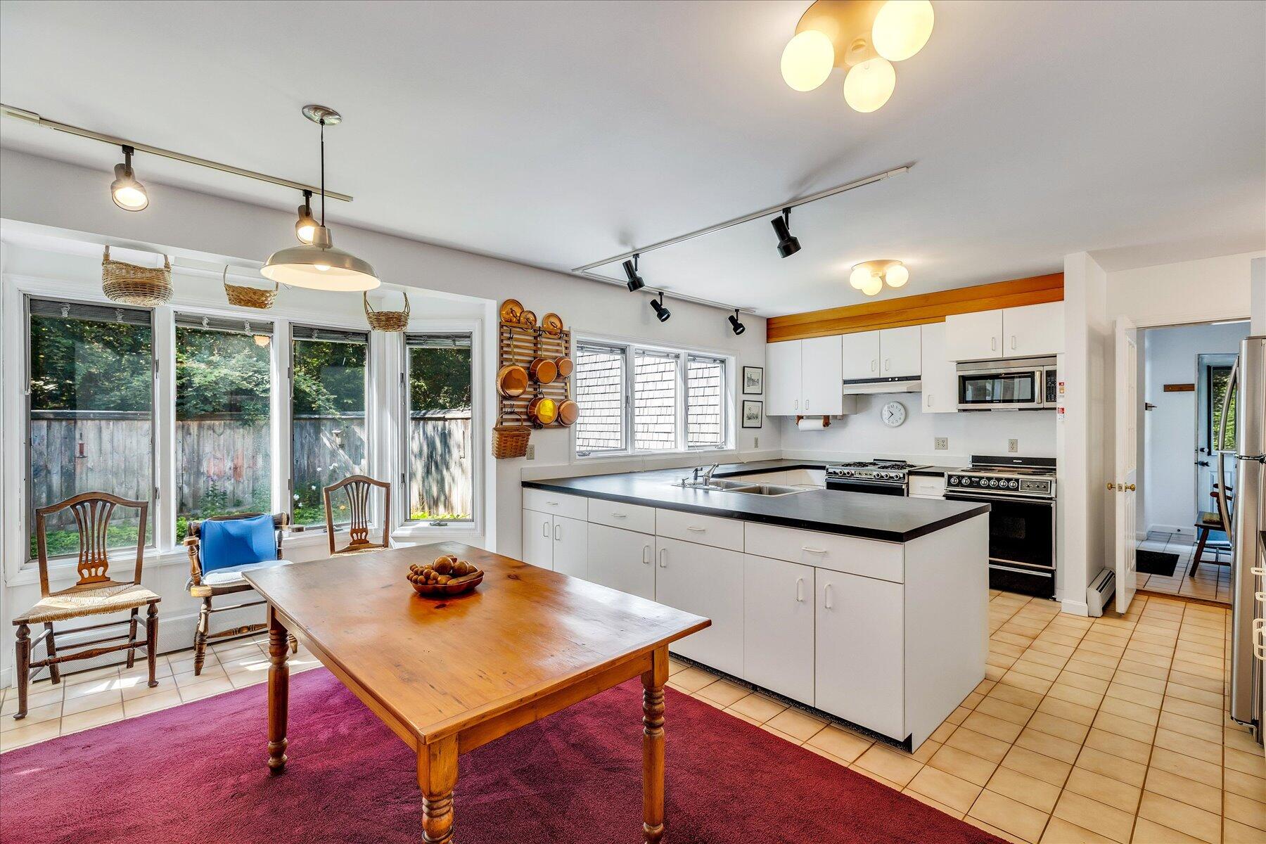 21 Great Island Road East Sandwich, MA 02537 - Photo 17 of 45 23-Y1A5120