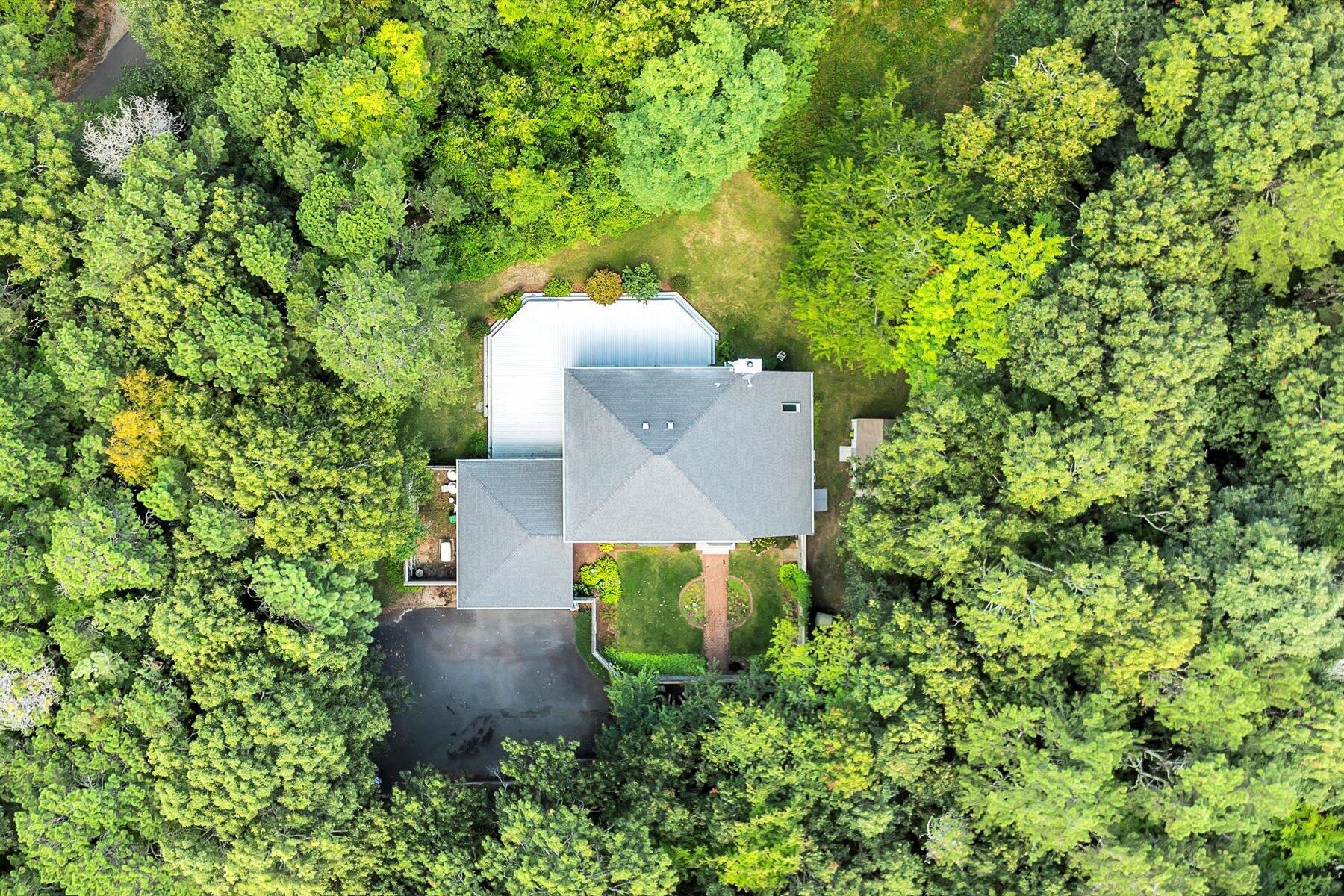 21 Great Island Road East Sandwich, MA 02537 - Photo 3 of 45 14-dji_fly_20250825_141010_734_175615188