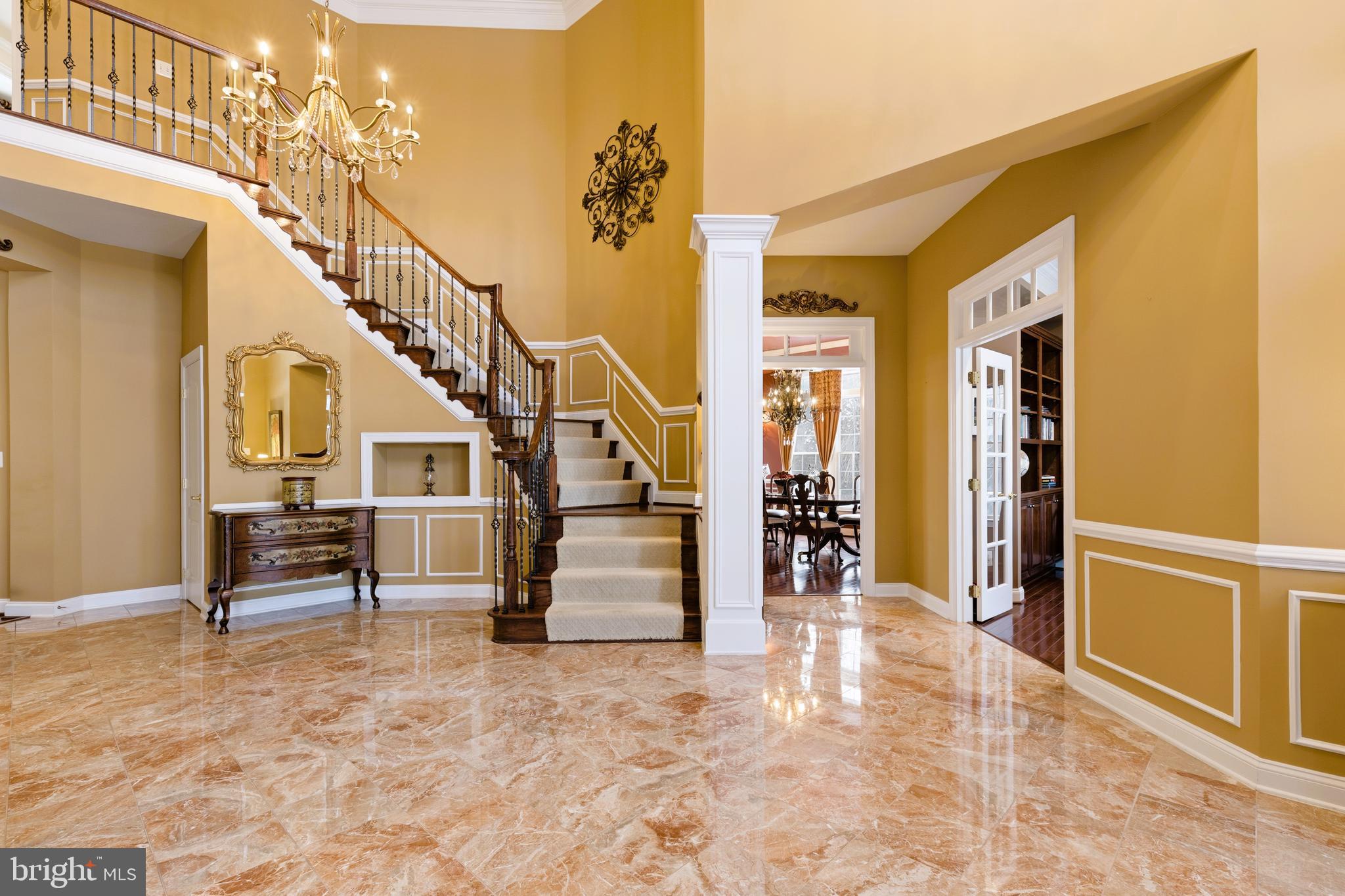 19606 Bellingham Lane Leesburg, VA 20175 - Photo 10 of 73 a view of entryway and hall