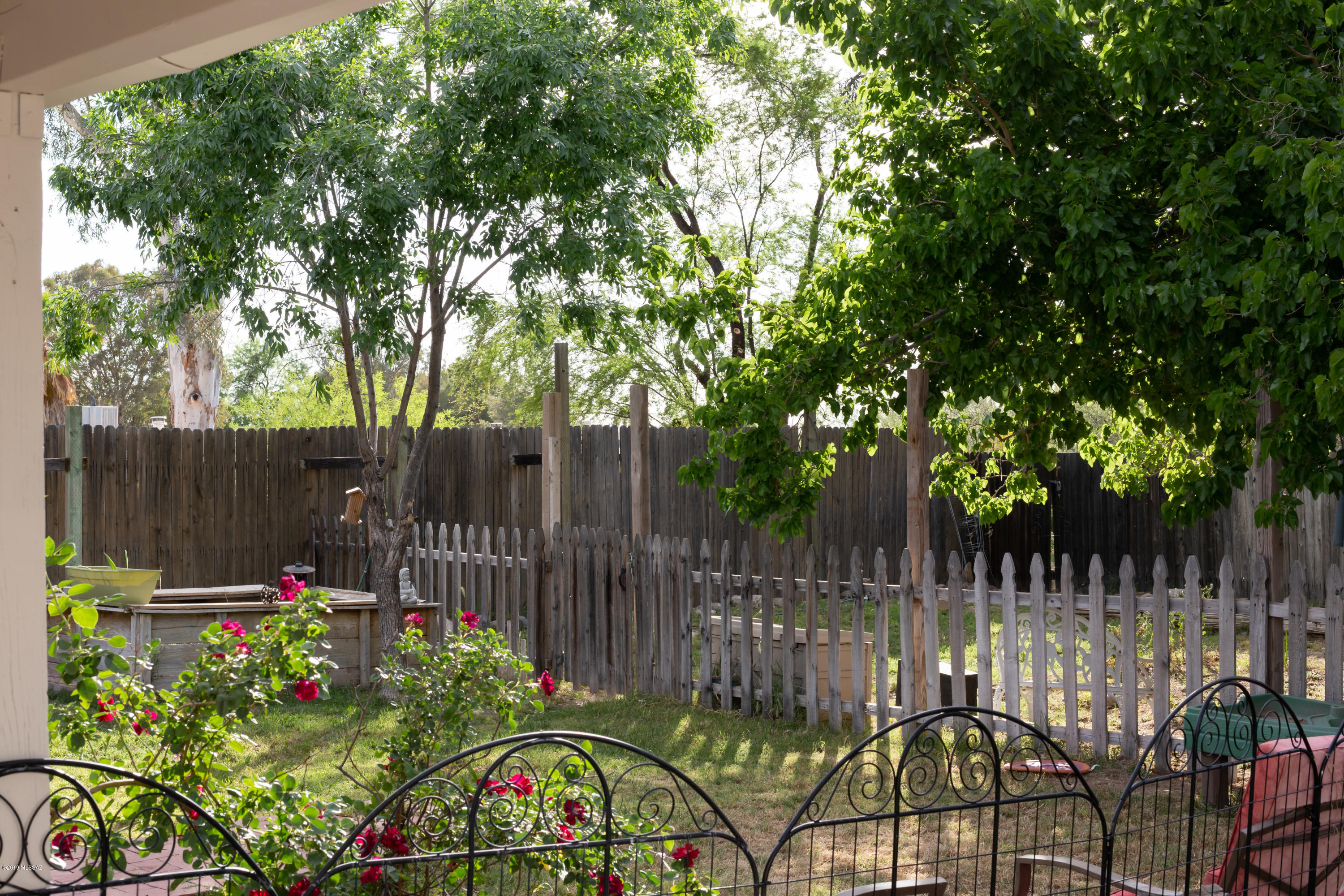 4542 South Chatam Ridge Tucson, AZ 85730 - Photo 3 of 20