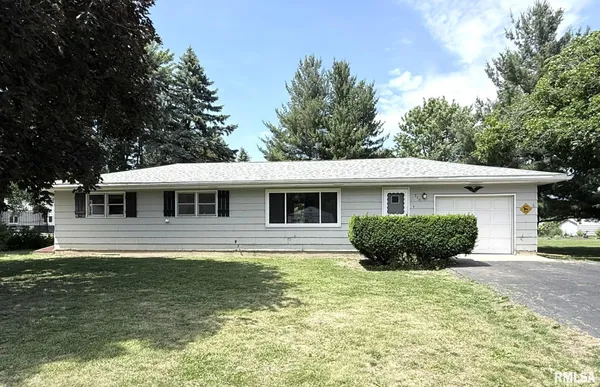 $89,900 | 219 East Willard Street, Wataga, IL 61488