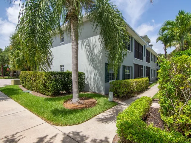 $1,895 | 4350 Doubles Alley Drive, Unit 102, Vero Beach, FL 32967