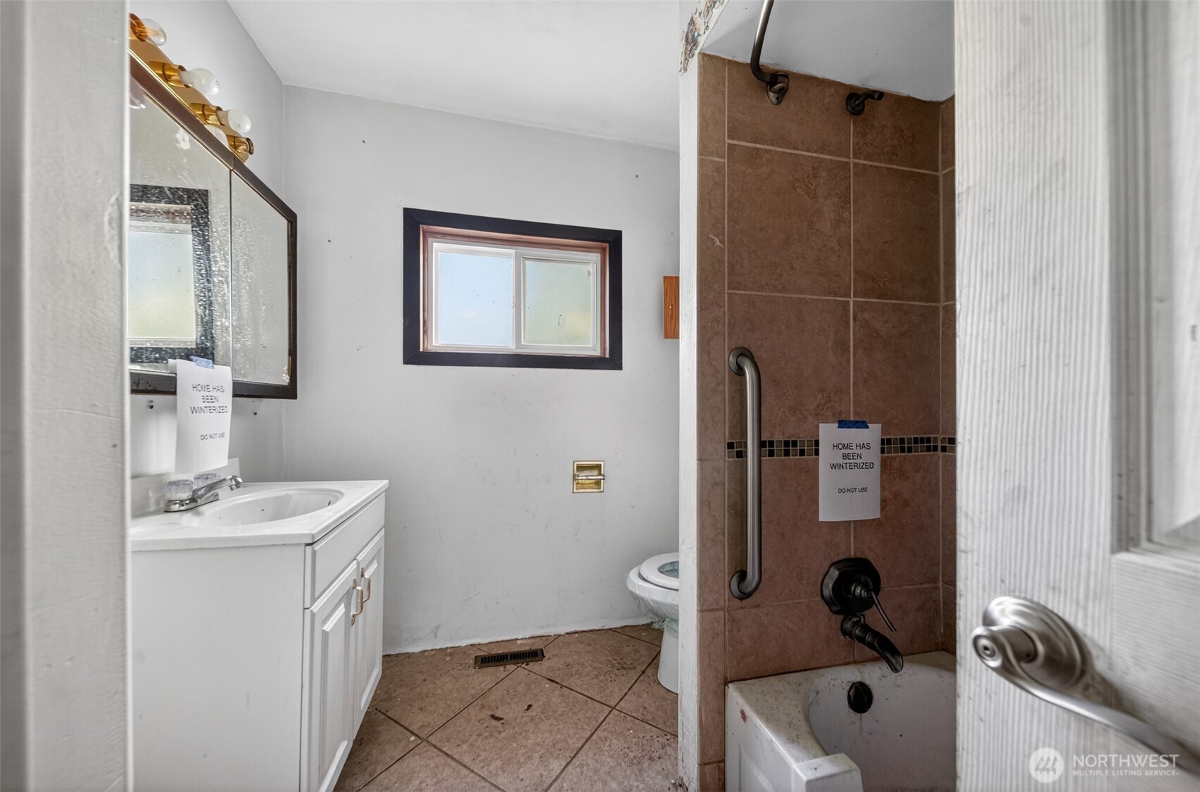611 South Farr Road Spokane, WA 99206 - Photo 12 of 17