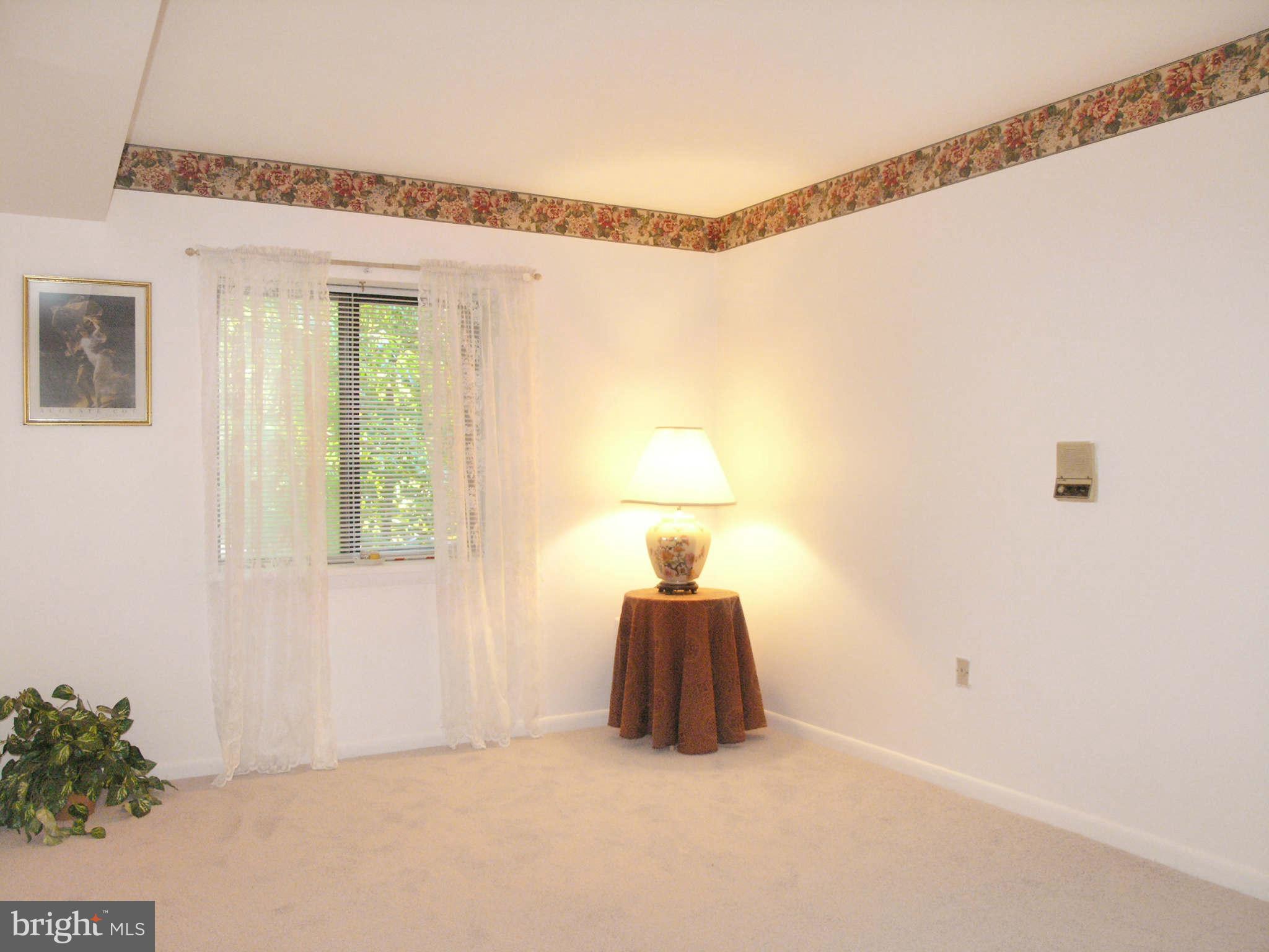 2210 Springwood Drive, Unit 208 Reston, VA 20191 - Photo 20 of 30 Bedroom2