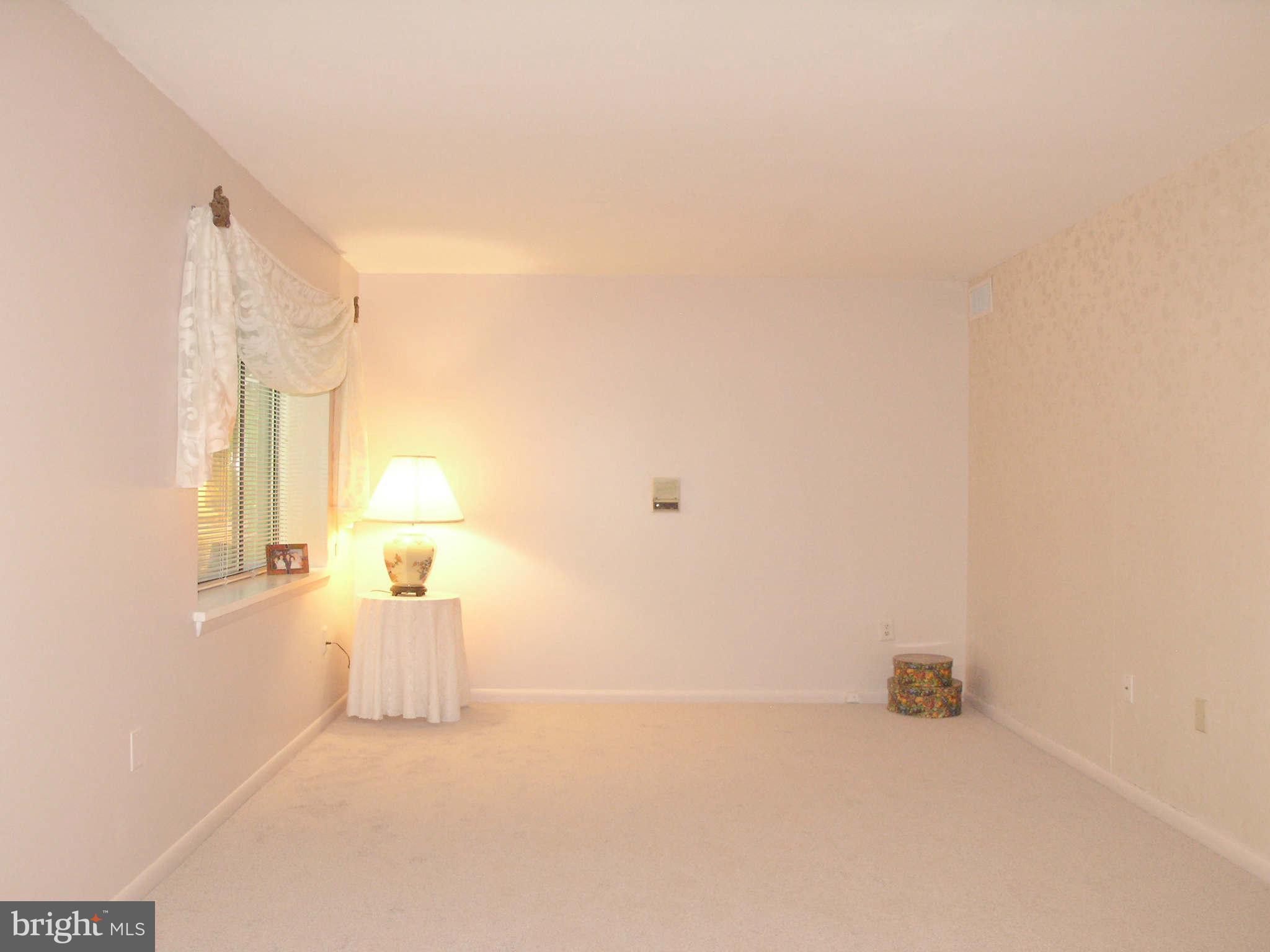 2210 Springwood Drive, Unit 208 Reston, VA 20191 - Photo 22 of 30 Bedroom (Master)