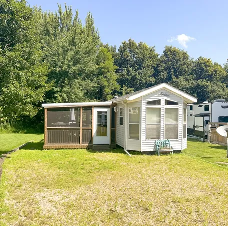 $49,900 | 9-67 Woodhaven, Sublette, IL 61367