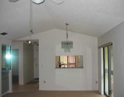 400 Club Circle, Unit 206 Boca Raton, FL 33487 - Photo 3 of 9 Additional Photo