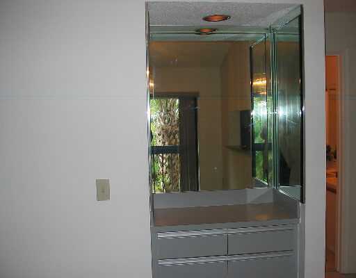 400 Club Circle, Unit 206 Boca Raton, FL 33487 - Photo 7 of 9 Additional Photo