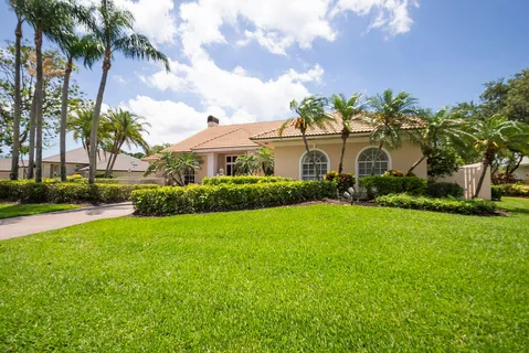 $1,950,000 | 83 Sandbourne Lane, Palm Beach Gardens, FL 33418