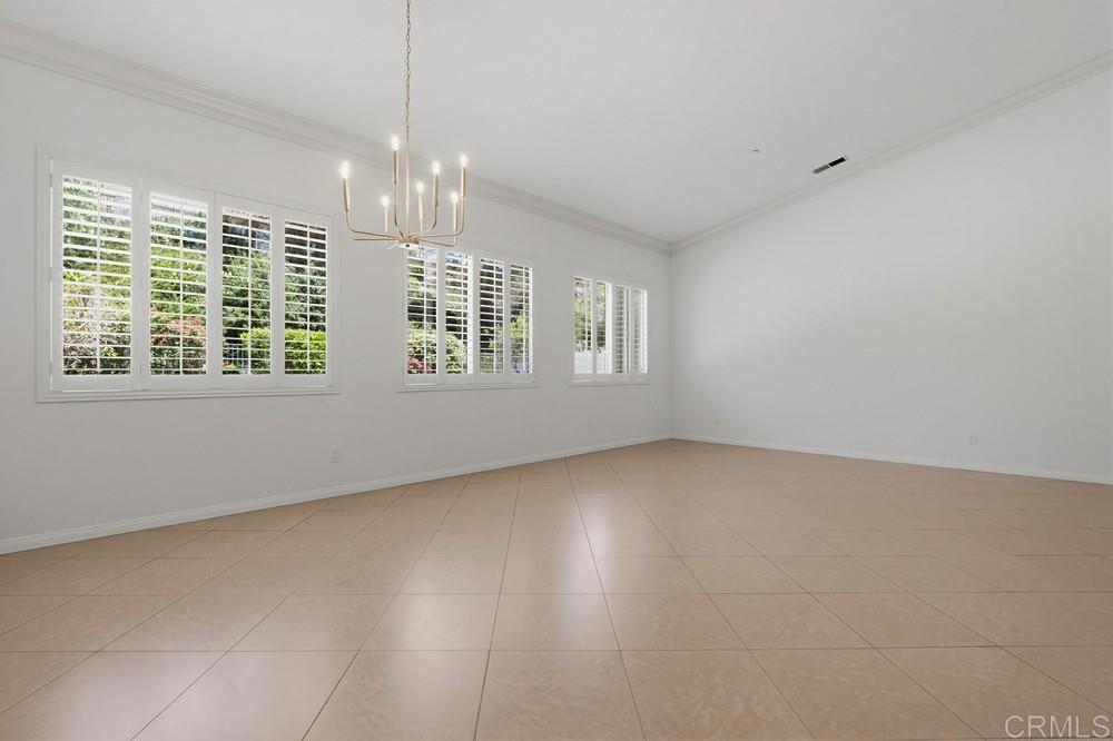 672 Inverlochy Drive Fallbrook, CA 92028 - Photo 7 of 75