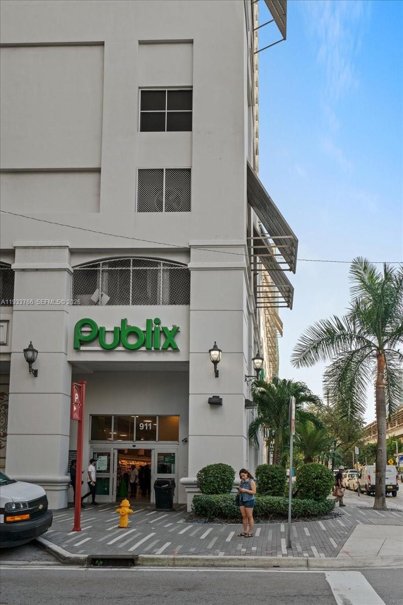 45 Southwest 9th Street, Unit 4306 Miami, FL 33130 - Photo 26 of 66