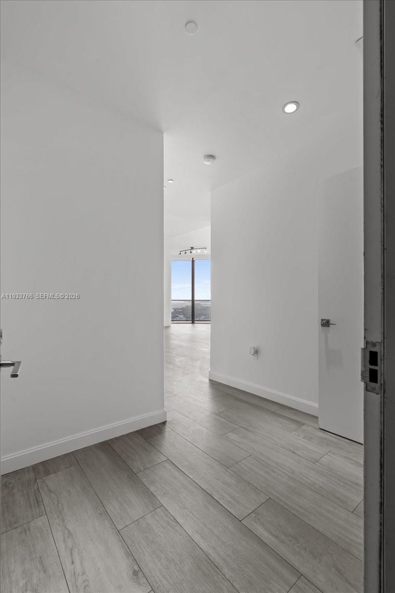 45 Southwest 9th Street, Unit 4306 Miami, FL 33130 - Photo 31 of 66