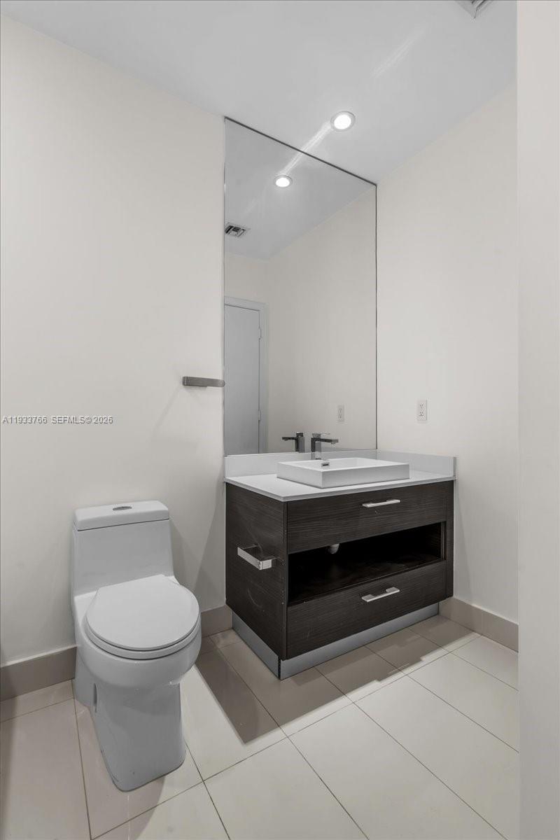 45 Southwest 9th Street, Unit 4306 Miami, FL 33130 - Photo 43 of 66