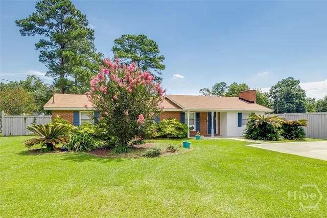 $314,900 | 12 Walnut Street, Bloomingdale, GA 31302