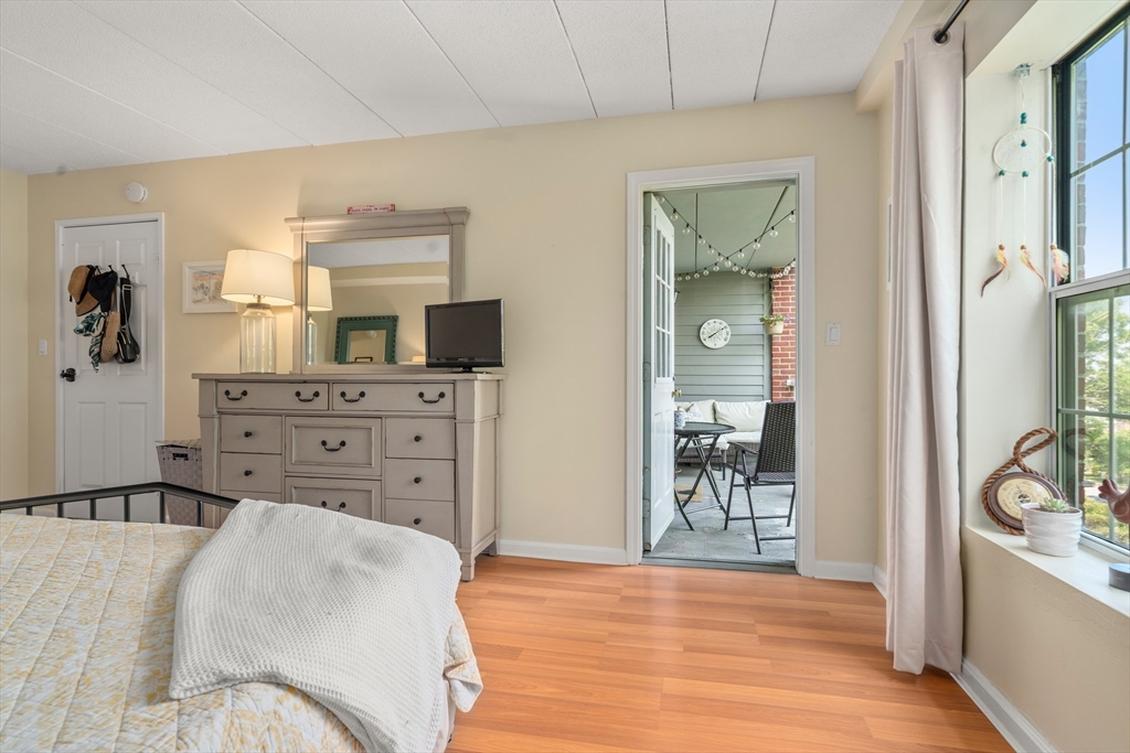 200 Captains Row, Unit 408 Chelsea, MA 02150 - Photo 9 of 19