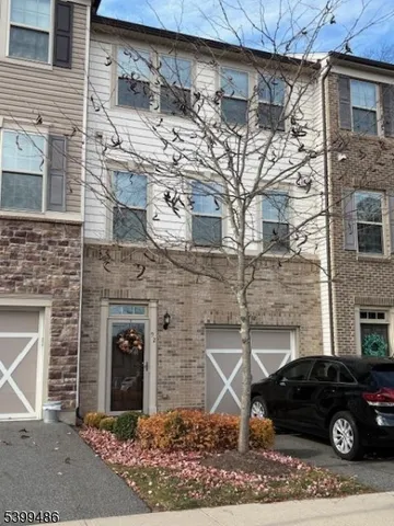 $4,000 | 92 Albert Court, Randolph, NJ 07869