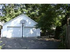 989 Union Street Manchester, NH 03104 - Photo 2 of 7