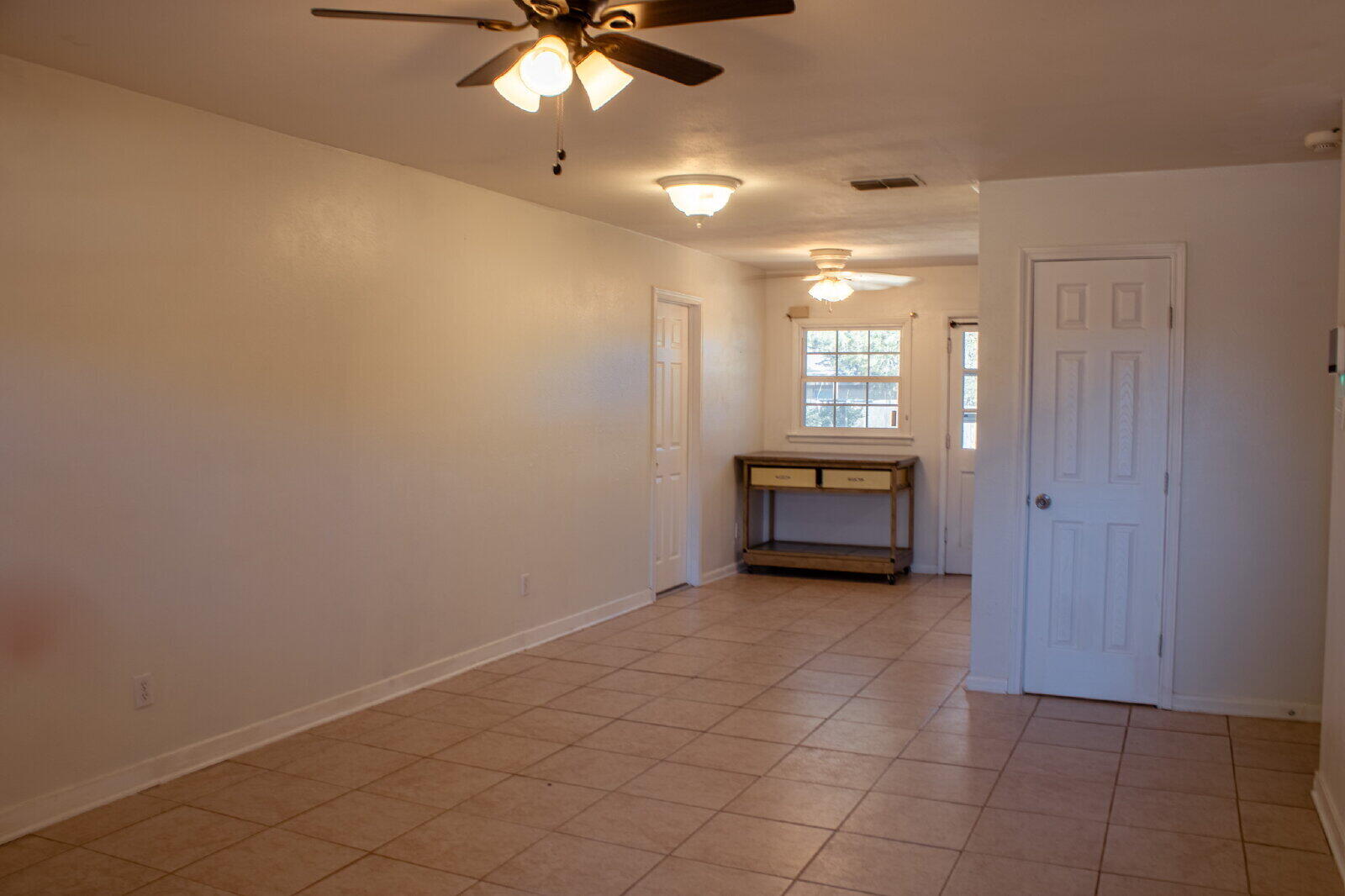 2820 62nd Street Lubbock, TX 79413 - Photo 13 of 23 large - 2026-05-01T112942.279