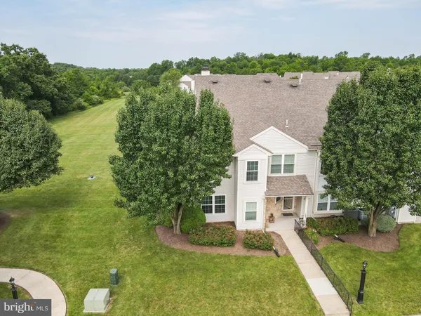 $288,800 | 911 Eaton Court, Quakertown, PA 18951