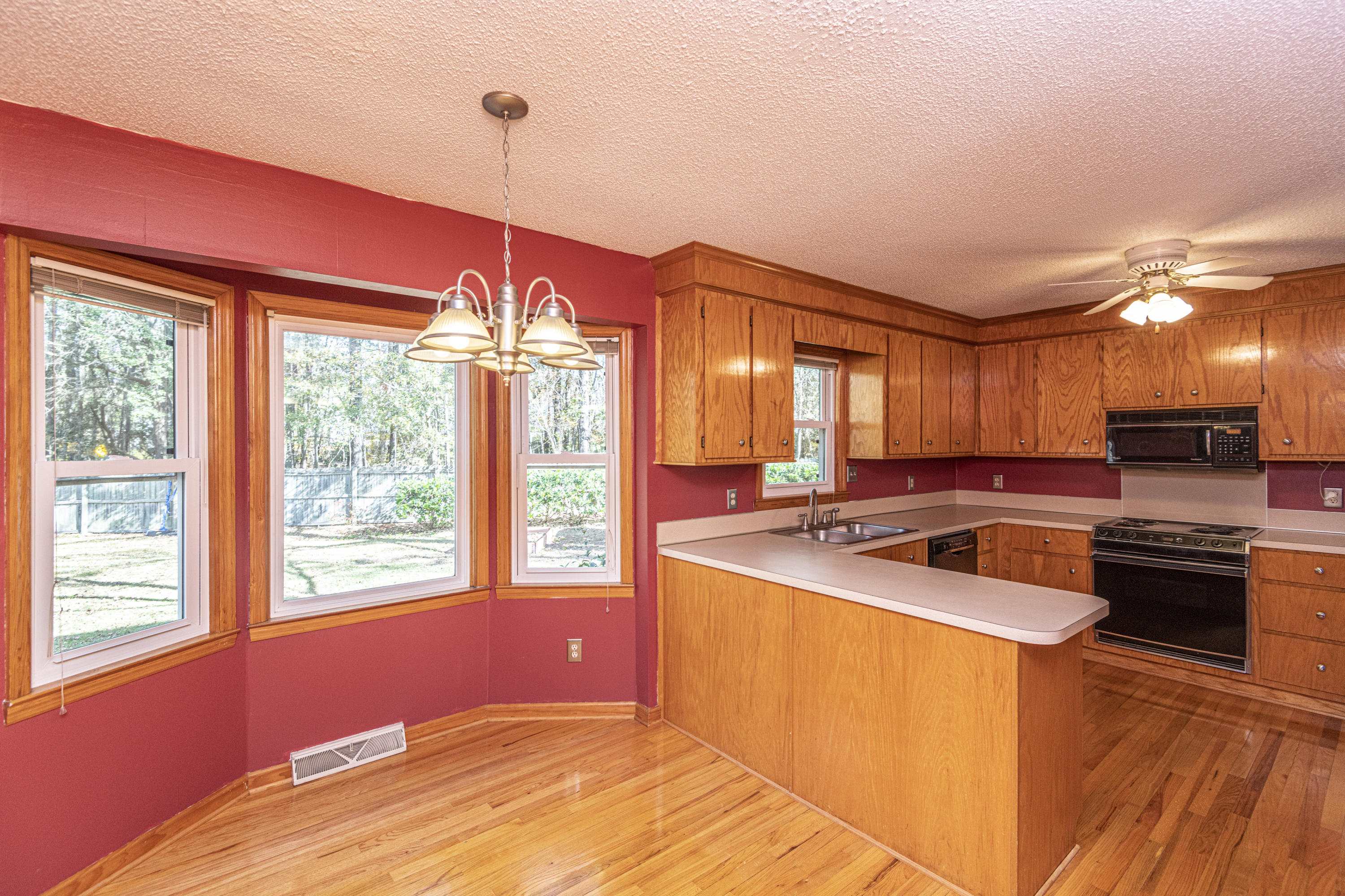 162 Winding Rock Road Goose Creek, SC 29445 - Photo 22 of 54 DSC_0646
