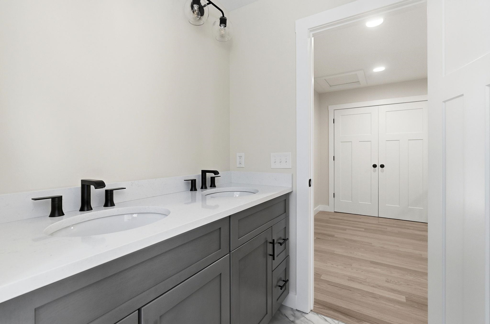 264 Colburn Road, Unit 21910 New Boston, NH 03070 - Photo 28 of 49