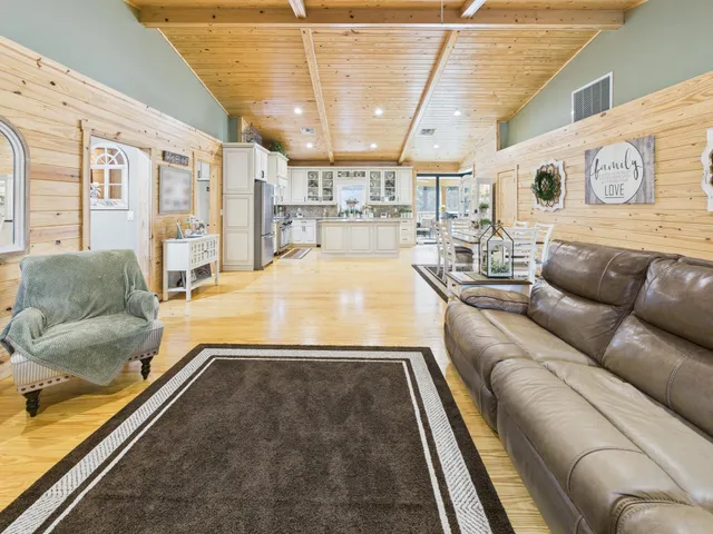 $1,299,000 | 32801 Highway 441, Unit 52, Okeechobee, FL 34972