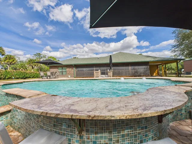 $1,299,000 | 32801 Highway 441, Unit 52, Okeechobee, FL 34972