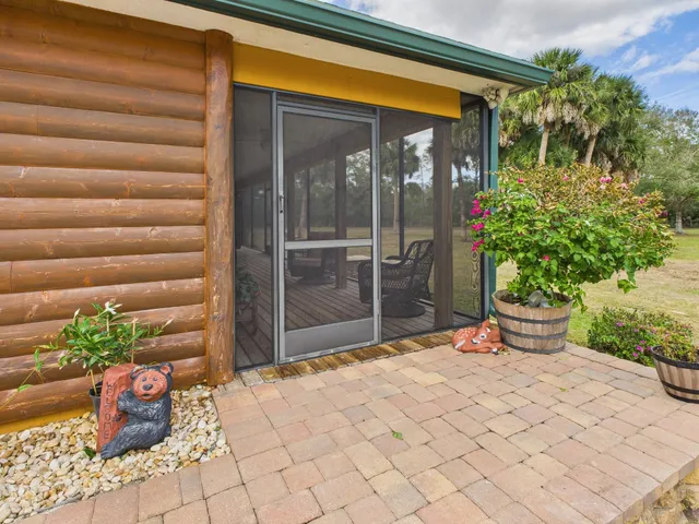 $1,299,000 | 32801 Highway 441, Unit 52, Okeechobee, FL 34972