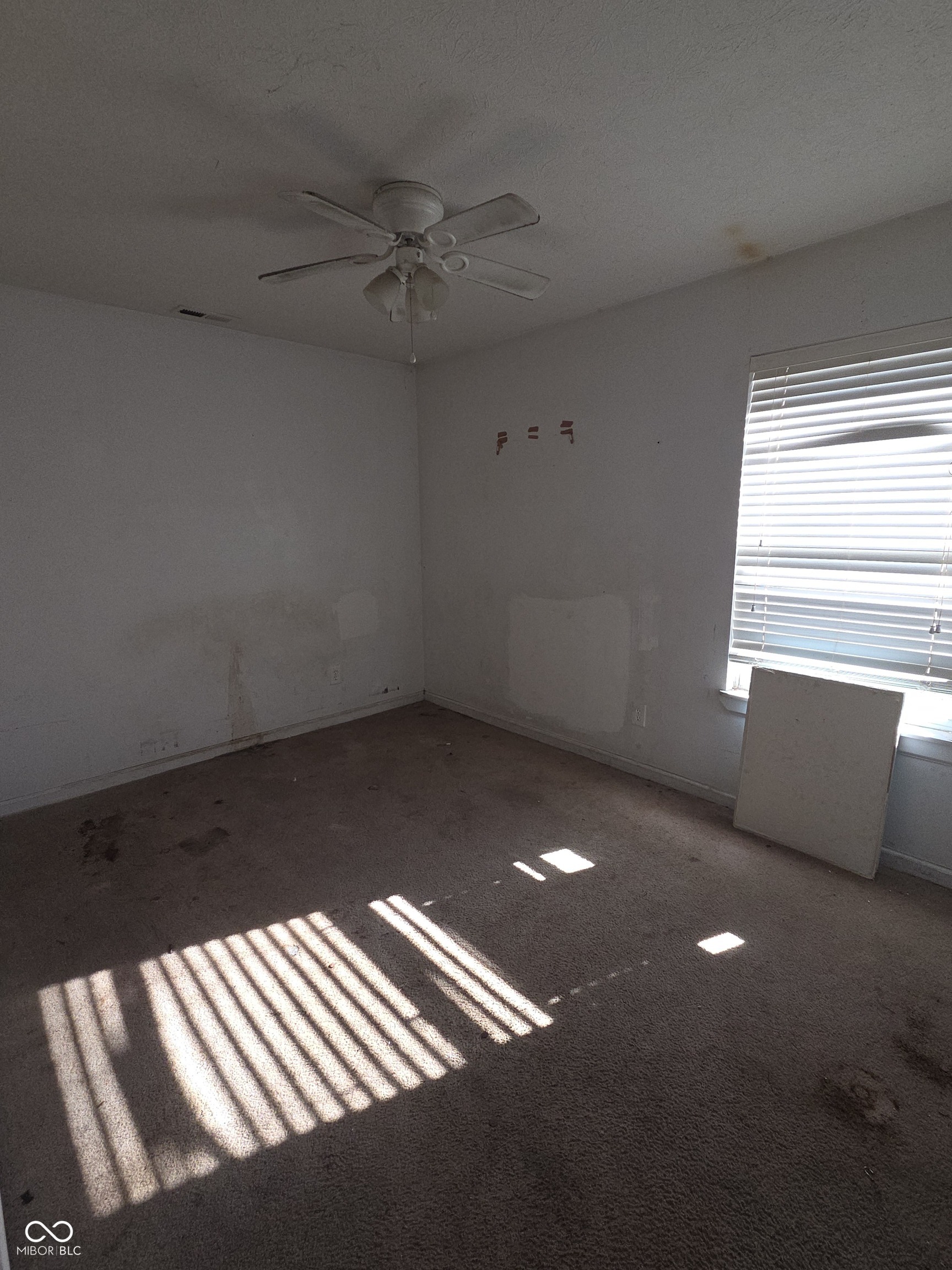 2015 Ralston Avenue Indianapolis, IN 46218 - Photo 16 of 21 Gallery Image 16
