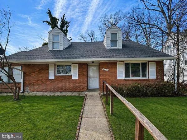 $500,000 | 8210 Tahona Drive, Silver Spring, MD 20903