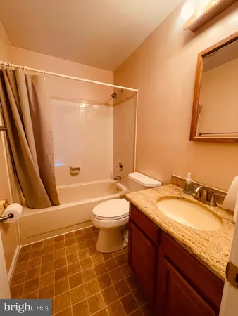 $2,990 | 404 Navaho Drive, Frederick, MD 21701